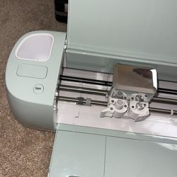Cricut Explorer 2- PLUS Materials 