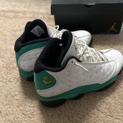 Lucky green jordan 13