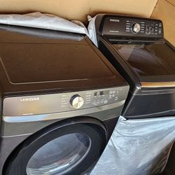 Samsung Washer And Dryer. 