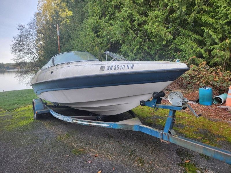 Bayliner Capri And Blue Water Both Boats For $3500.00