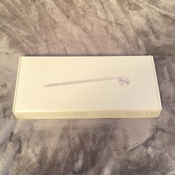 Wireless Apple keyboard 