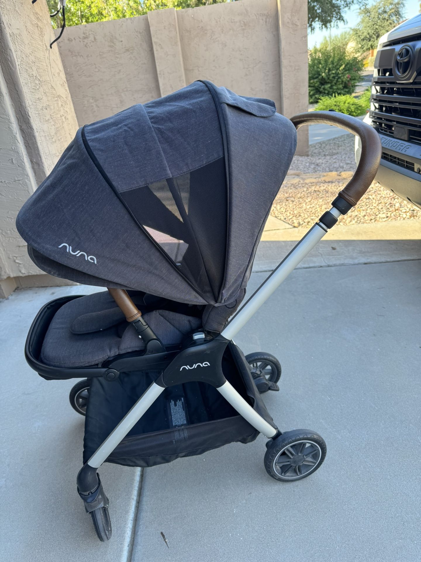 Nuna Triv Stroller