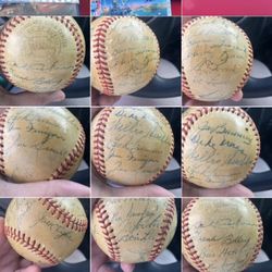 1957 Detroit Tigers team-signed baseballs that include Al Kaline: