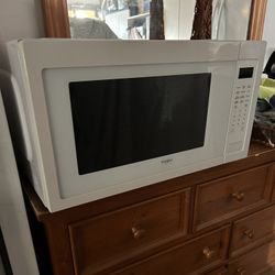 Whirlpool microwave