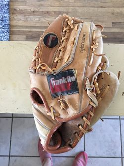 Baseball/Softball Glove