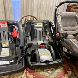 Graco Baby Car Seat Snugride Snuglock 35 with 2 bases