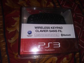 Wireless keypad for a PS3