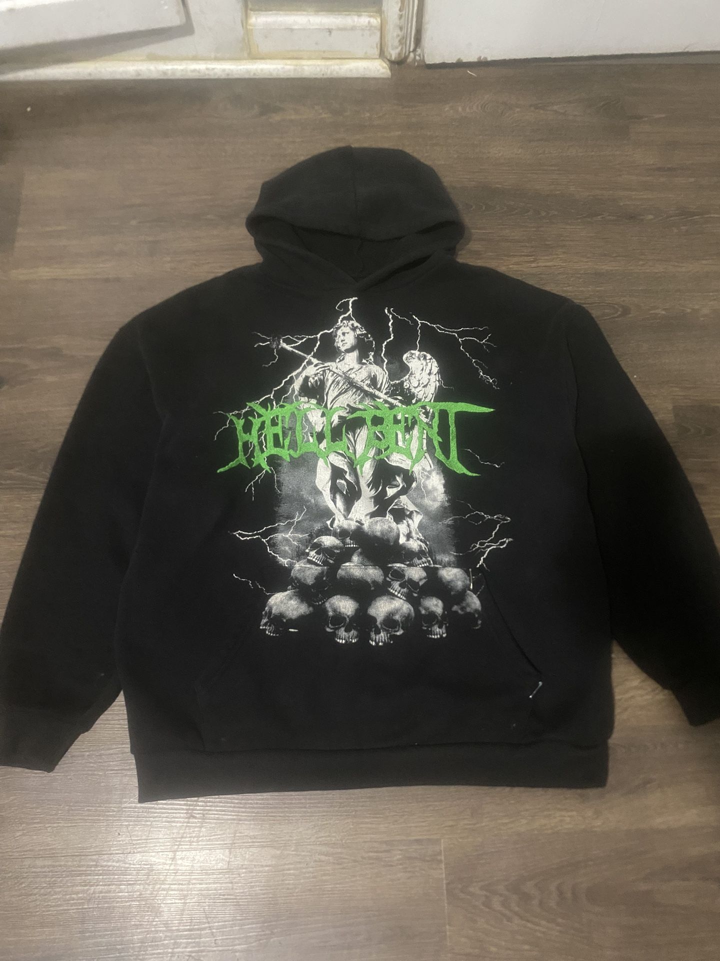 Nova Men’s Hellbent Hoodie