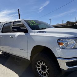 2019 RAM 1500 Crew Cab Big Horn 