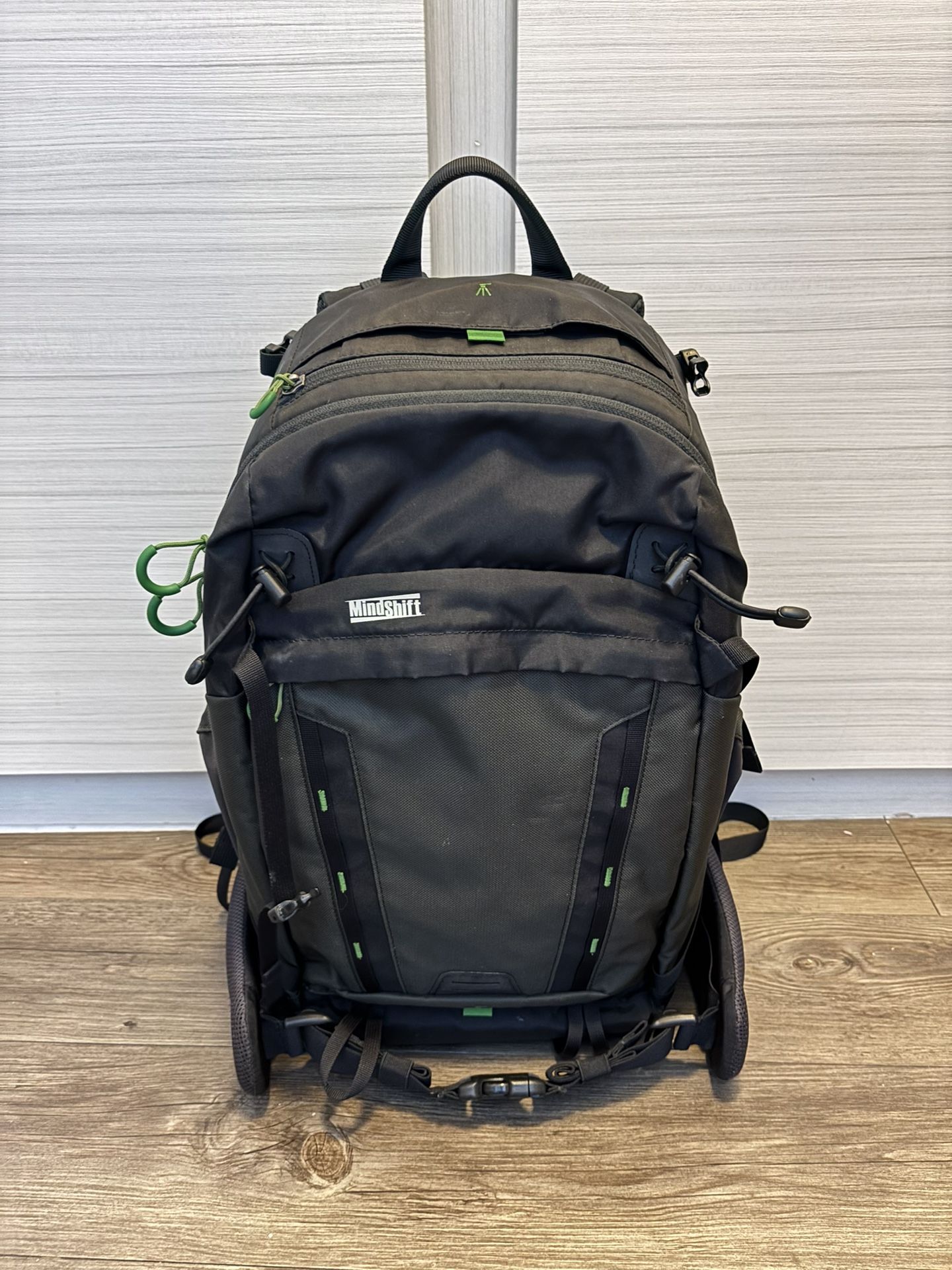 Think Tank Backlight 26l Camera Backpack