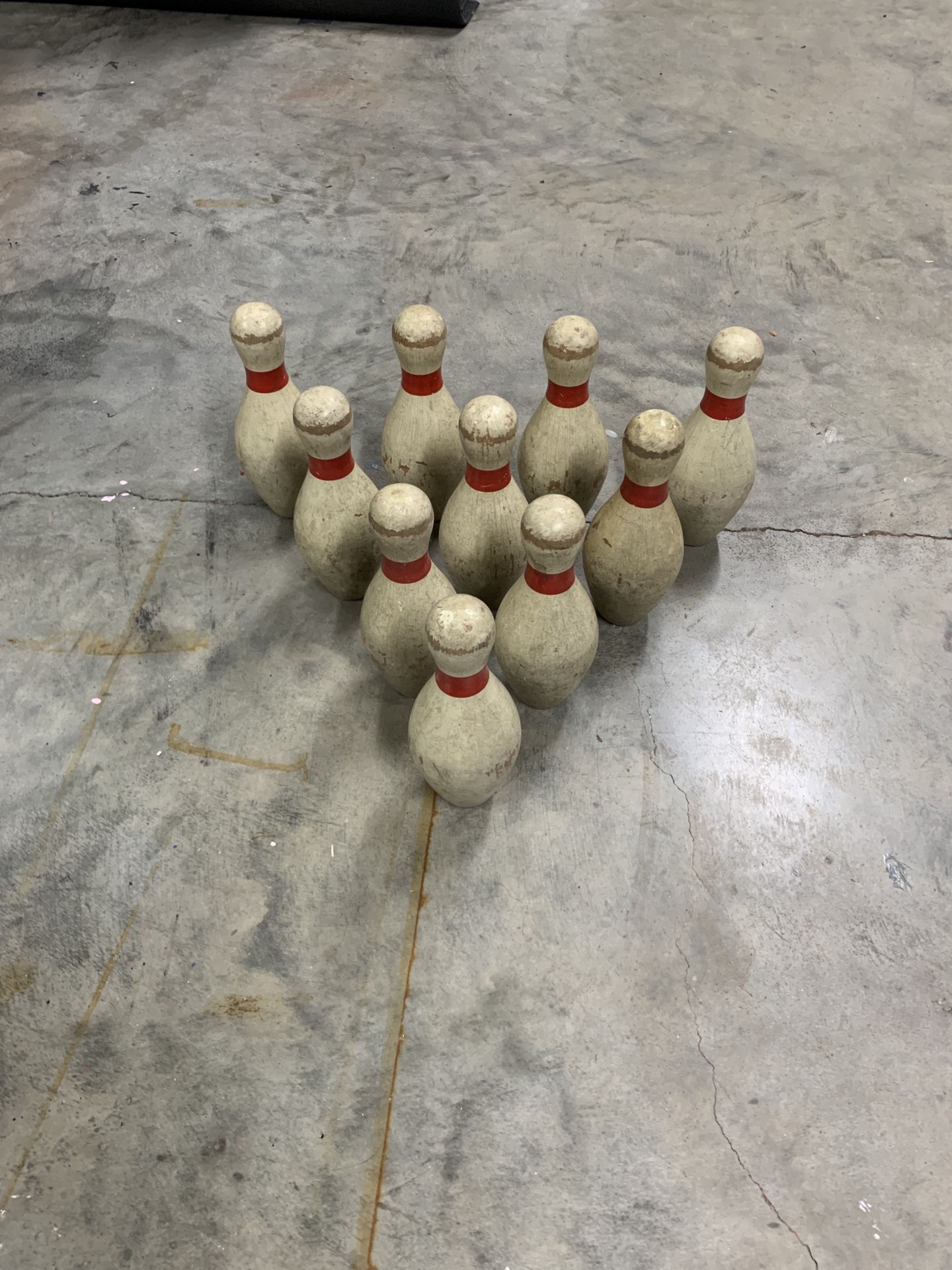 Wooden Bowling Pins - 7” - Used