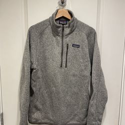 Never worn Patagonia 1/4 zip better sweater in stonewash gray