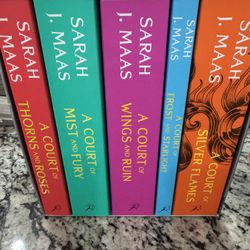 court of thorns and roses book series