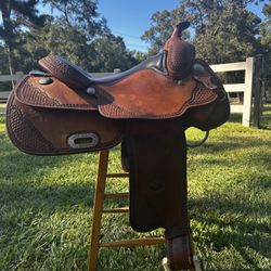 Billy Cook Reining Saddle 16” - Built in Sulphur, OK - Matching Breast Collar