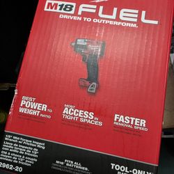 Milwaukee M18 Fuel 1/2” Impact Wrench