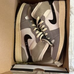 Jordan 1 Size 6