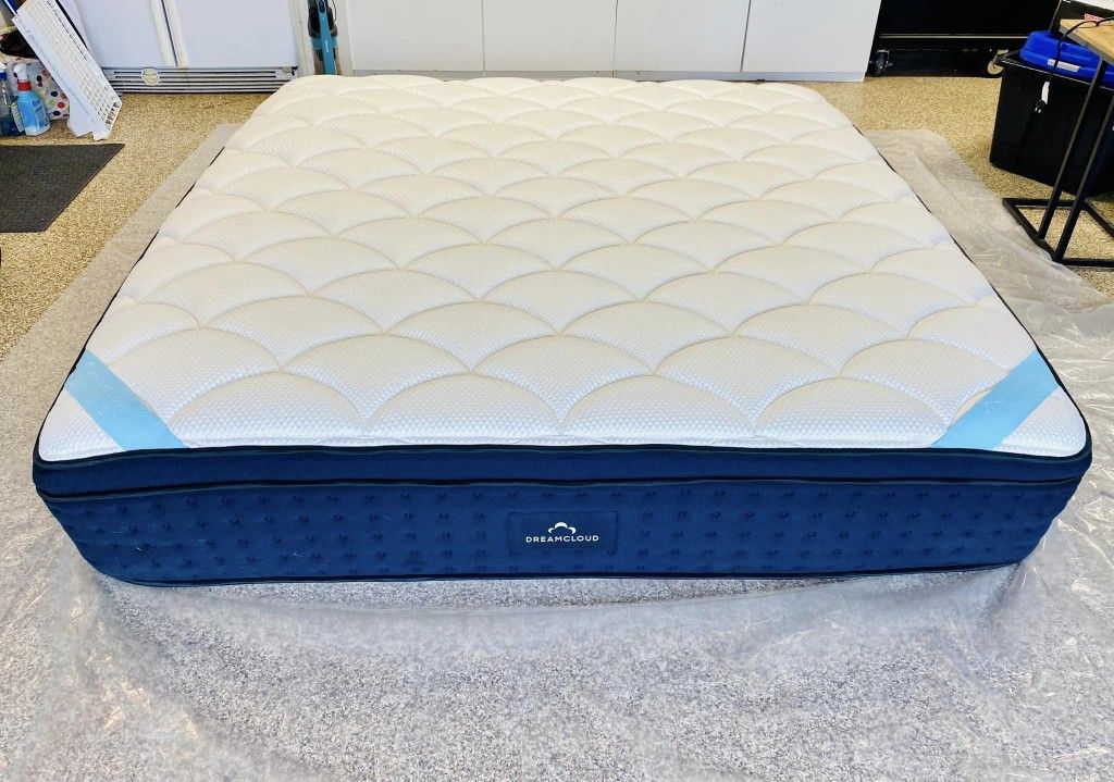 DreamCloud Premier King Mattress