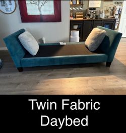 Day bed