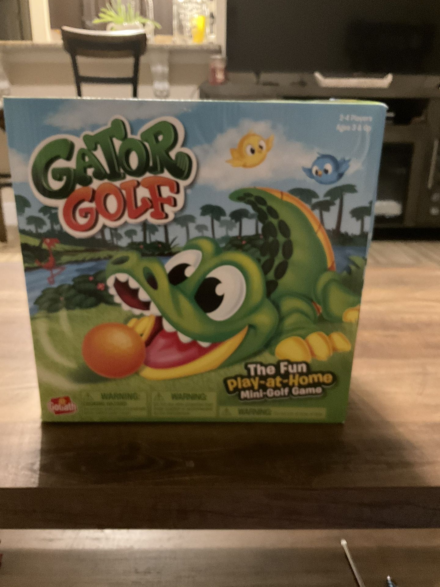 Goliath Games Gator Golf, Mini Golf Game