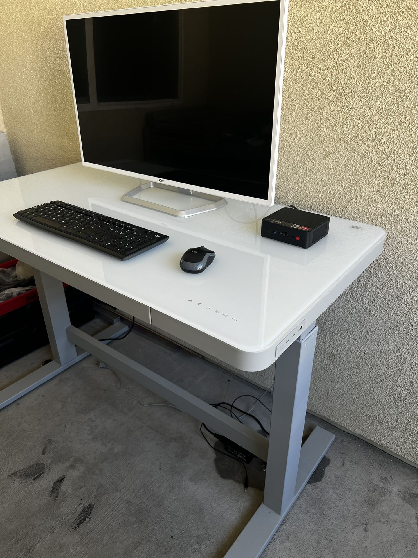 Ryzen 7 Mini PC And Computer Monitor + Desk