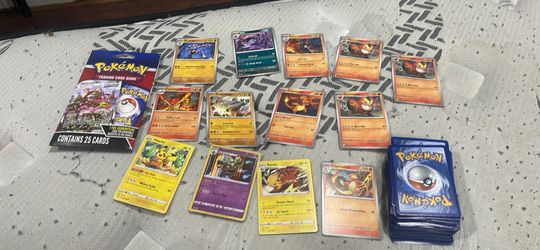 125+ pokemon cards