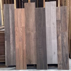 Laminate Flooring / Piso Laminado