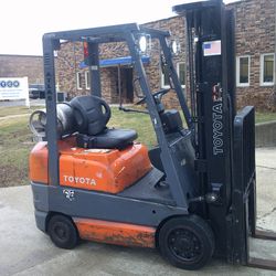 3500 LB. Capacity Toyota Forklift
