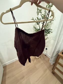 Brown medium tie back top