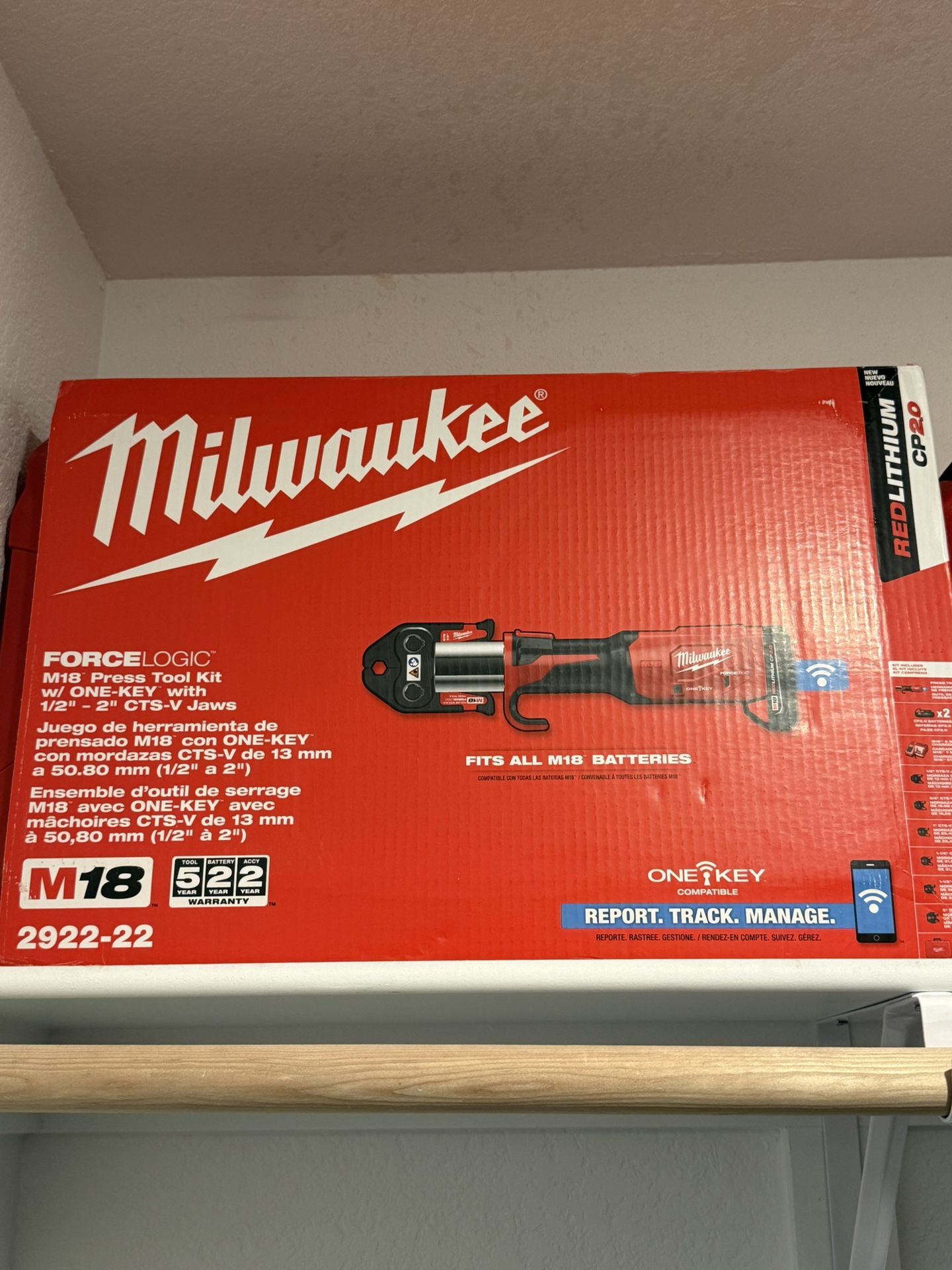 Pro Press Tool With Jaws And Mega Press Jaws