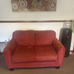 Loveseat 