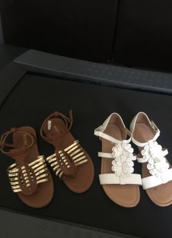 Girls sandals size 2