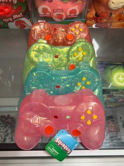 Squeezy Glitter Game Controller 🎮 Squeeze Fidget Toy Green, Blue, Orange And Pink