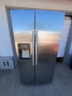 Samsung stainless steel side by side fridge