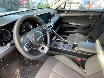 2023 Kia K5