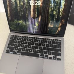 Apple MacBook Air 13” 2020