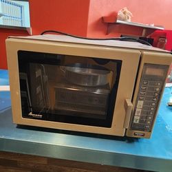 Commercial Microwave oven