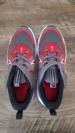 Nike Cosmic Runner Kids Sneakers  Size 2