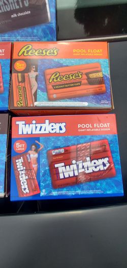 Pool floats