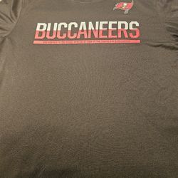 Nike Buccaneers Dri-Fit Shirt – M – New