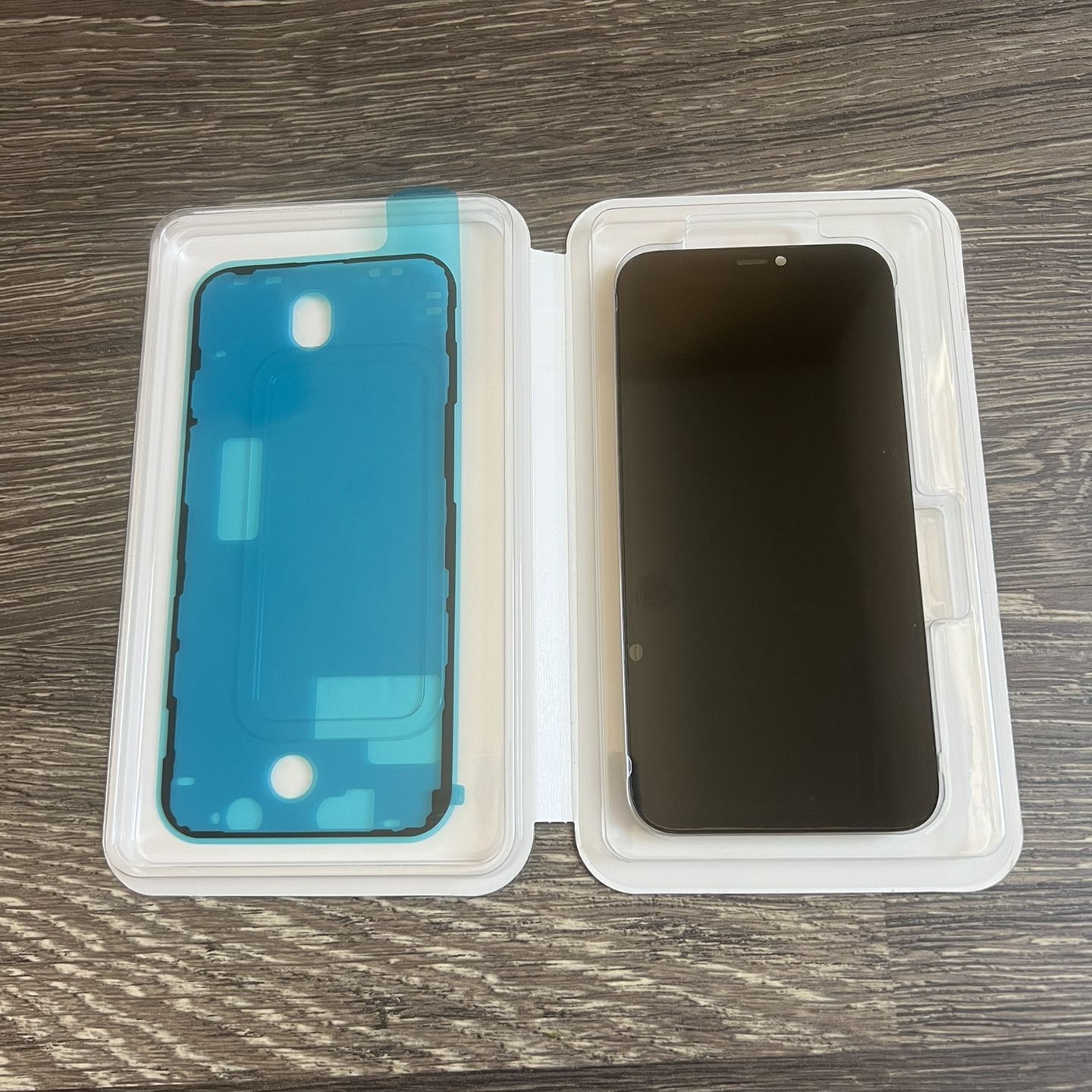 iPhone 12 or 12 Pro LCD Touch Screen Assembly Part