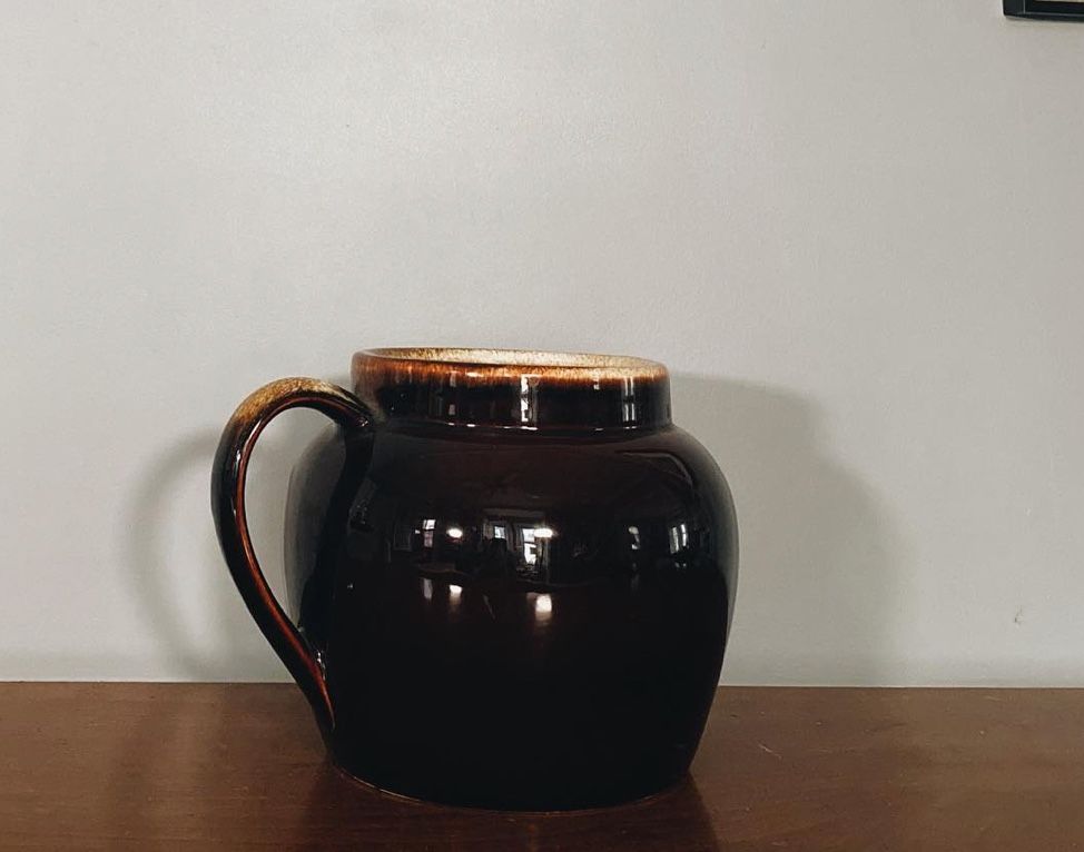 Vintage Pfalzgraff Stoneware Pot / Crock