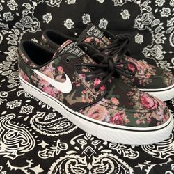 Nike SB Janoski Digi Floral