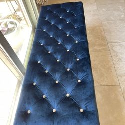 Very  Beautiful ottoman Brand New 52 X19 Size 