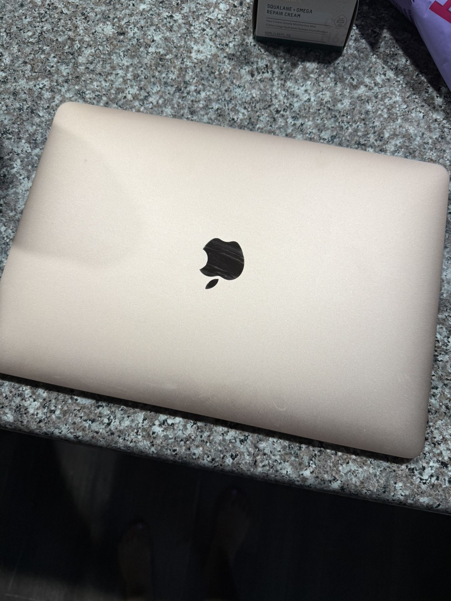 MacBook Air (Retina, 13-inch, 2019)