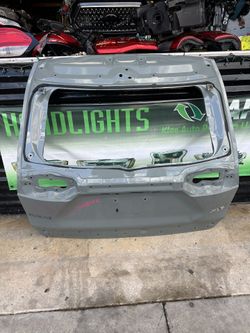 2019-2024 Toyota RAV4 Tailgate Oem 