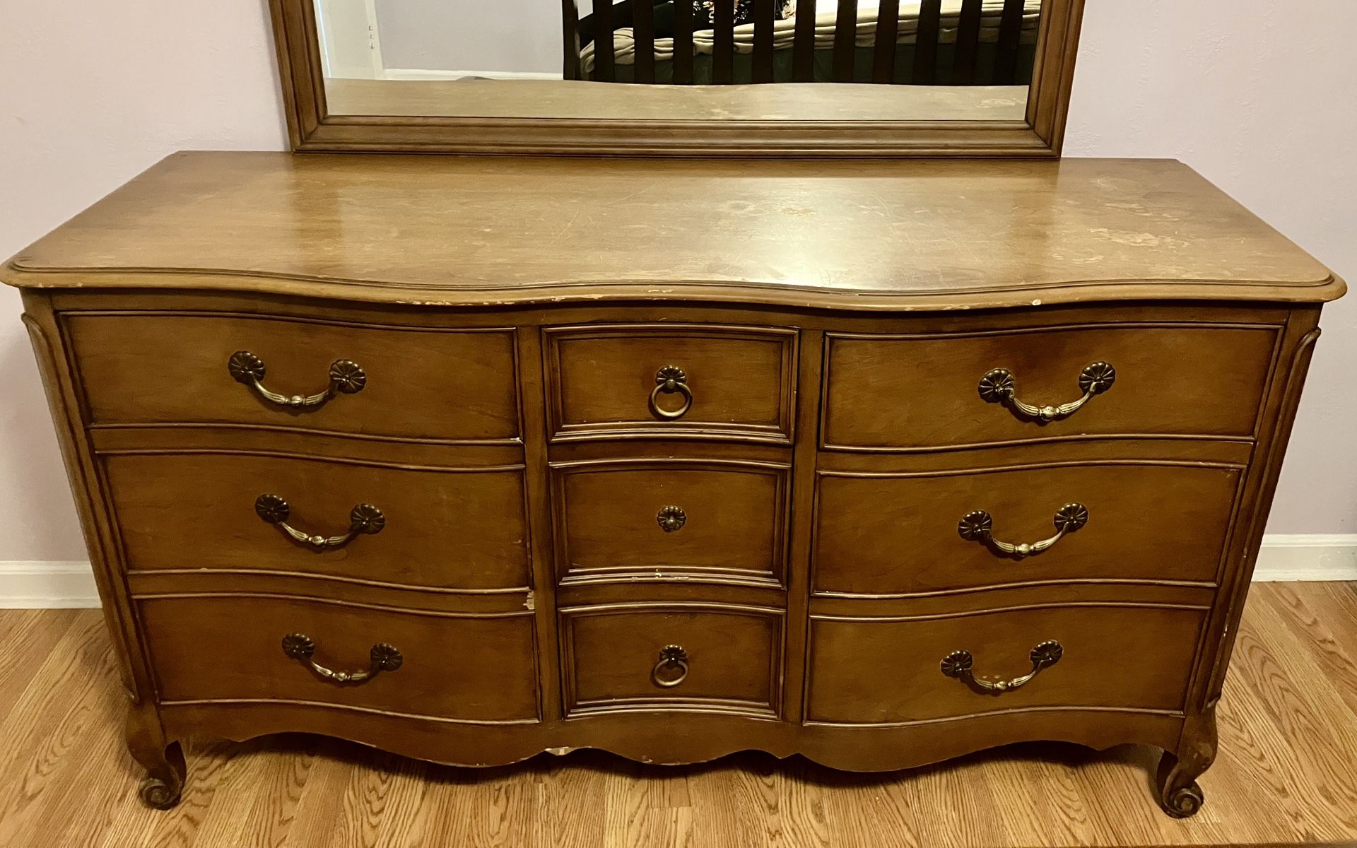 Elegant Brown Dresser With Mirror