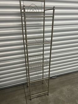 Bathroom metal storage