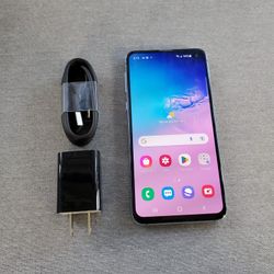 Samsung Galaxy S10e - UNLOCKED - Like New