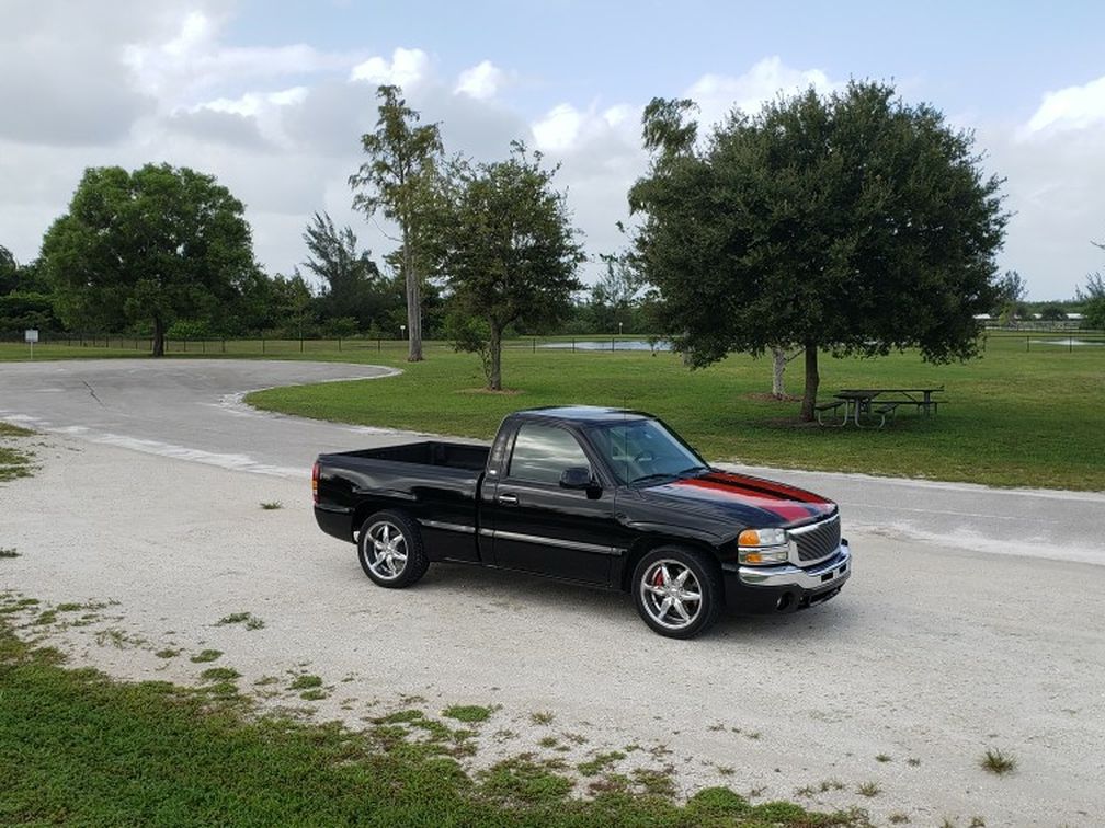 *TRADE ONLY*2004 Gmc Sierra Regency RST