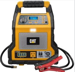 CAT CJ1000DXT 1200 Peak Amp Jump Starter and Powerstation w/200 watt Inverter